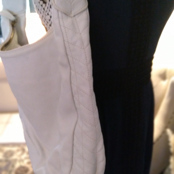 Goldenbleu white purse - Picture 2 of 4